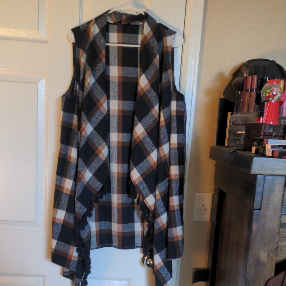 Plaid Sleeveless Women's Jacket